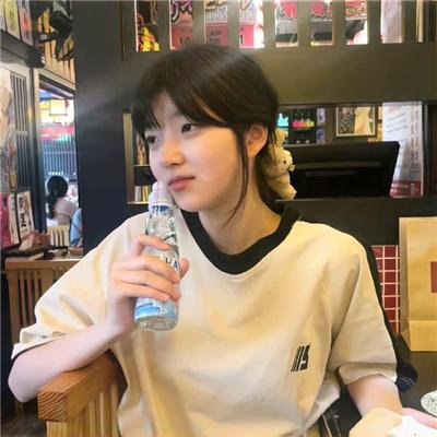 书法女孩 舞动甲子园